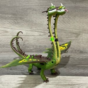 How to Train Your Dragon BARF AND BELCH Zippleback Power Dragon Action Figure